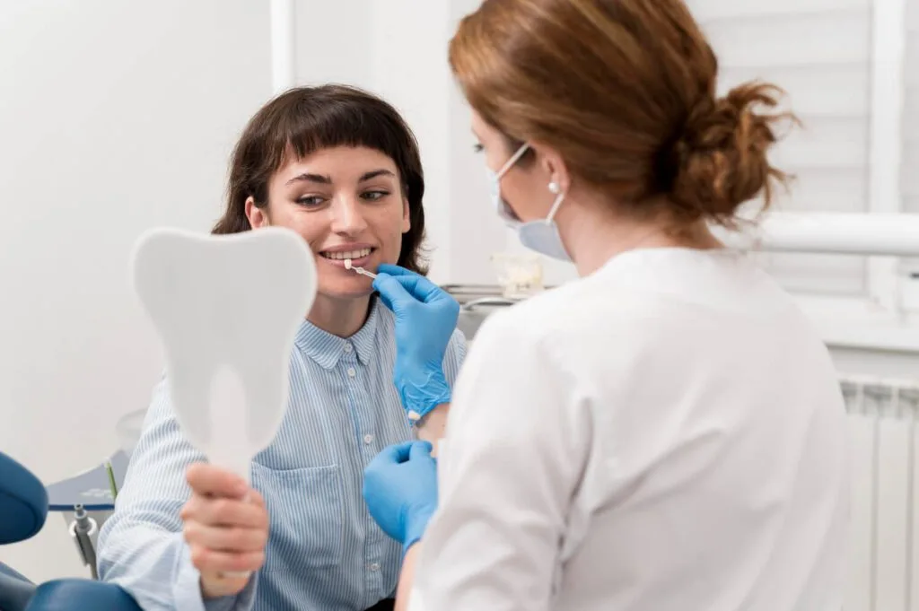 Clareamento Dental na Adolescência Clareamento Dental Jovem