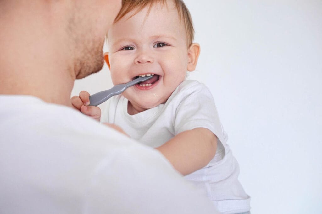 Cuidados Dentários para Bebês: