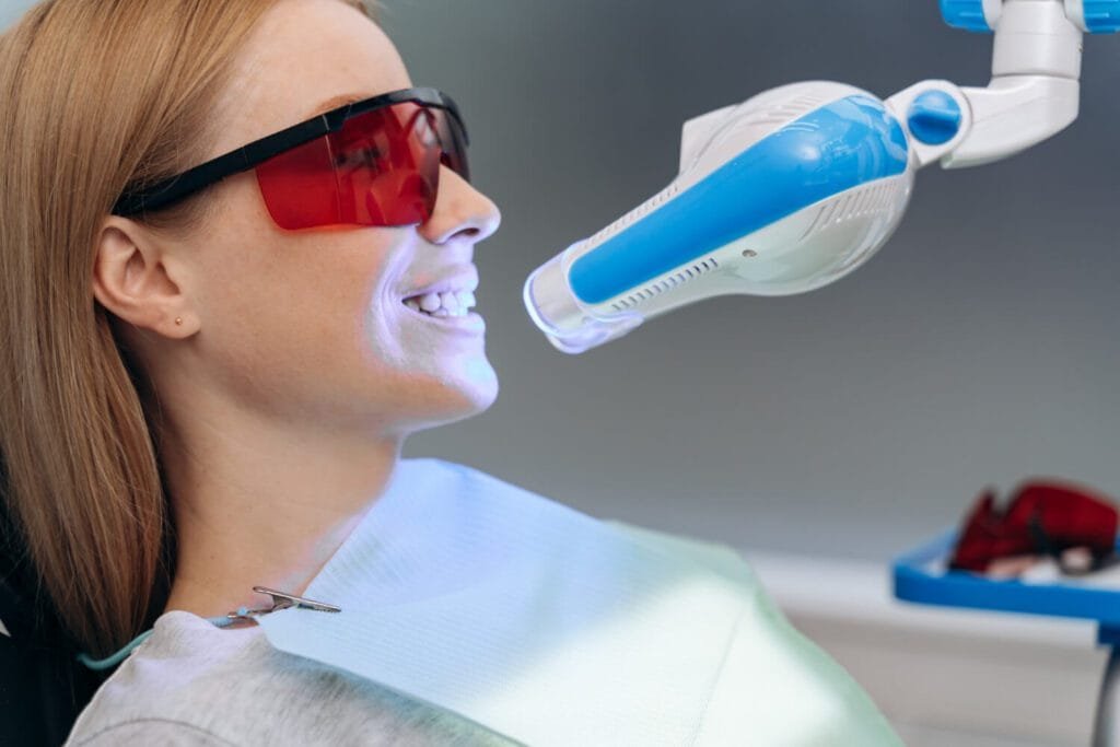 Clareamento Dental Jovem